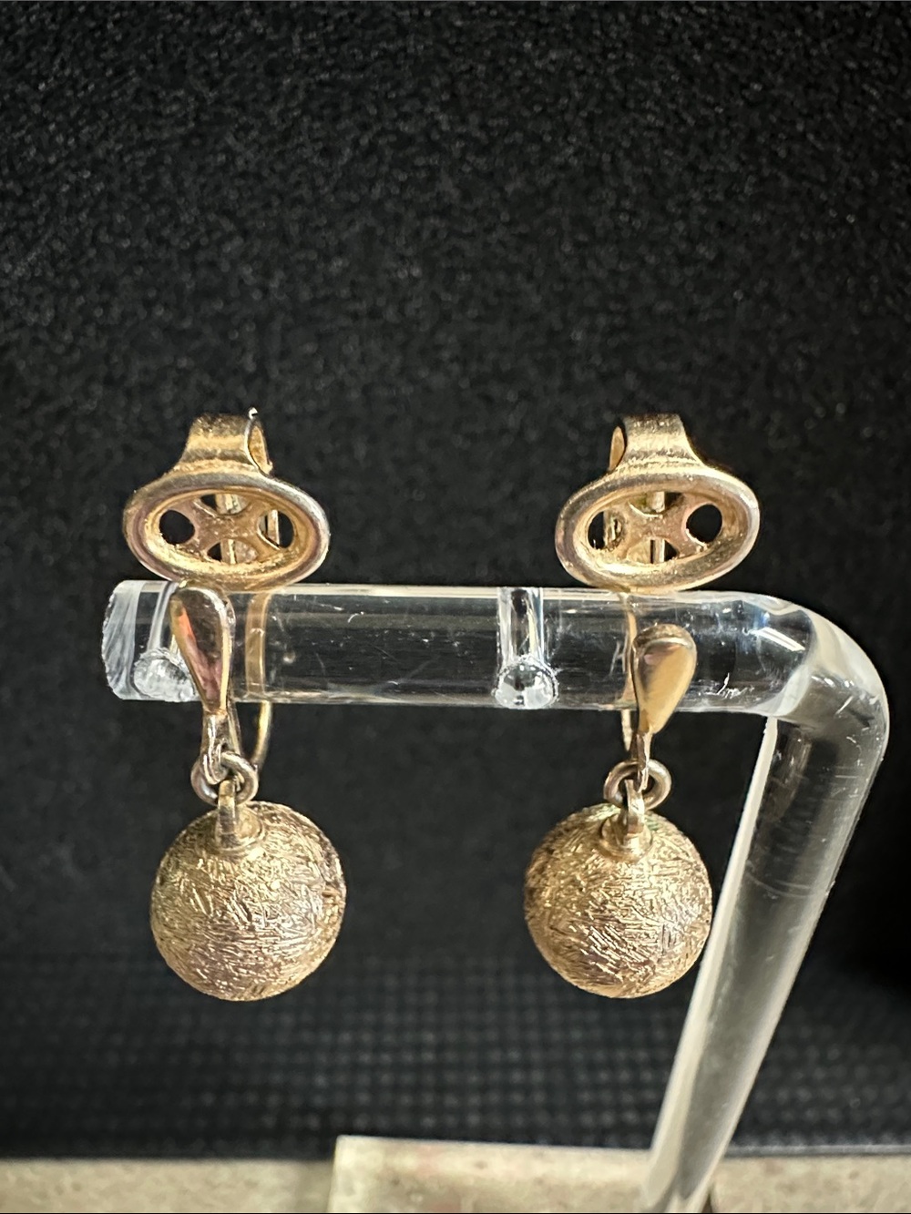 Vintage Trifari Gold Tone Textured Ball Drop Clip-On Earrings - Picture 2 of 6
